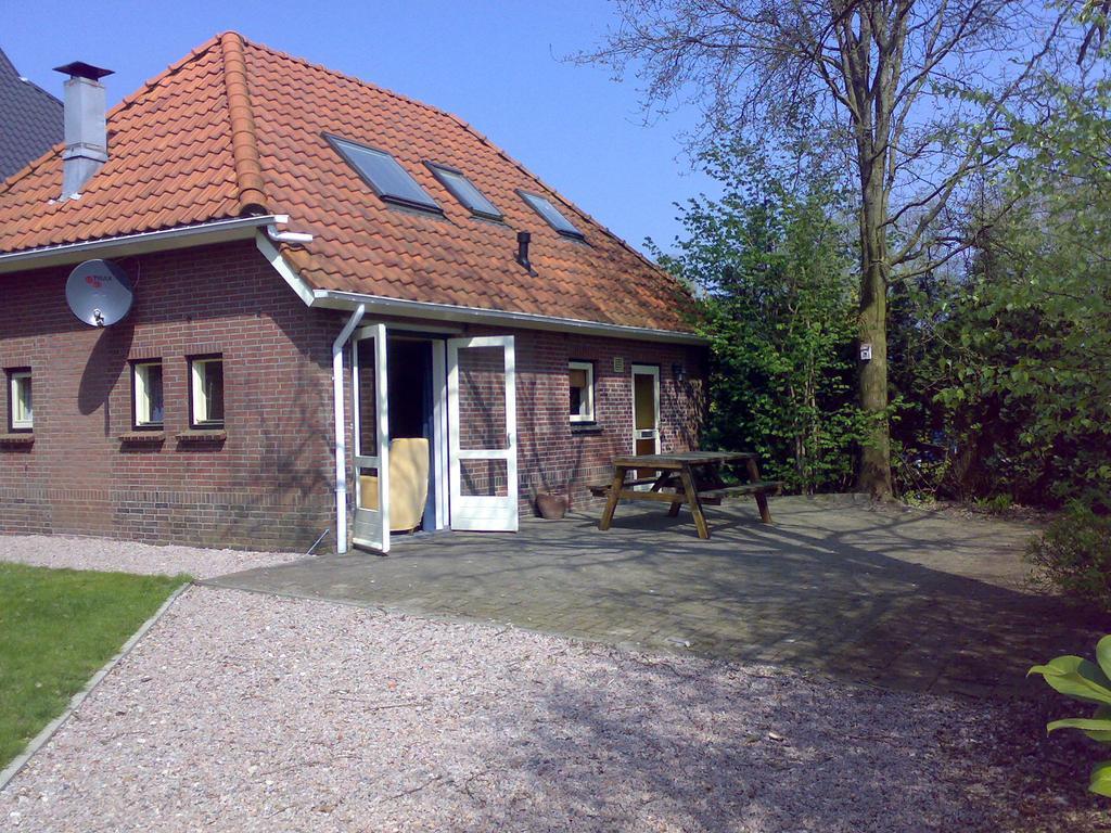 Rikobravo Villa Meppen Buitenkant foto